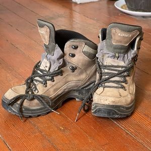 LOWA Women’s Hiking Boots